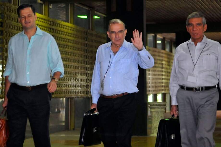 No hay parálisis de la Fuerza Pública ni un cese el fuego bilateral disfrazado: De la Calle