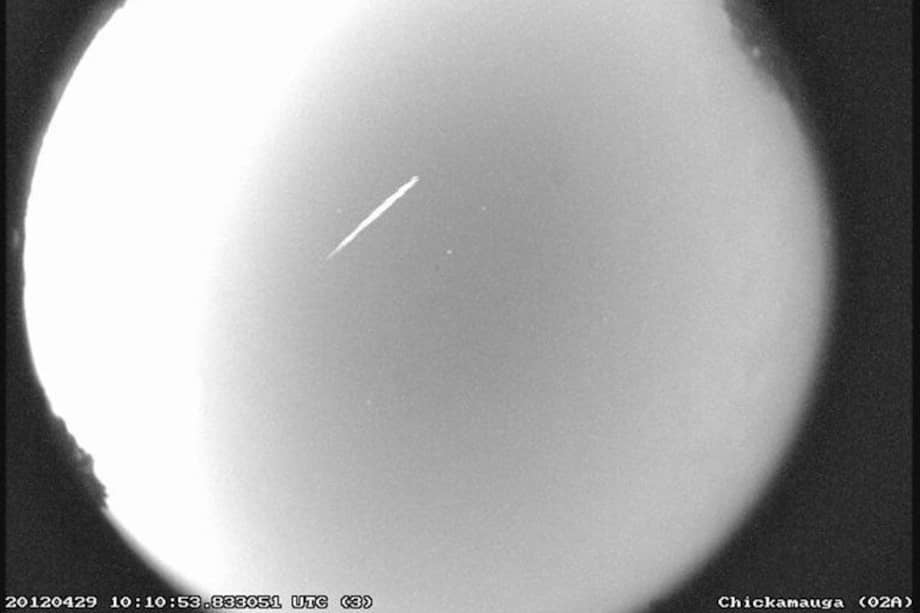 Un meteoro de la lluvia Eta Acuáridas observado en Estados Unidos en 2012.