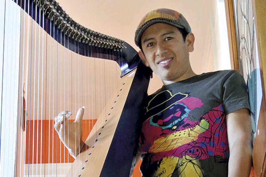 Edmar Castañeda, el arpista colombiano que triunfa en Nueva York