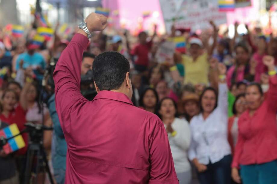 El presidente de Venezuela, Nicolás Maduro, ya está en campaña para las elecciones presidenciales convocadas para antes de abril. / EFE