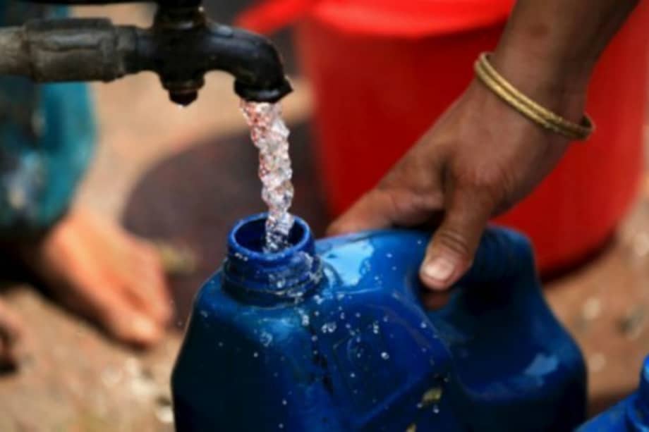16 mil personas en Cali están sin agua por rompimiento de un tubo
