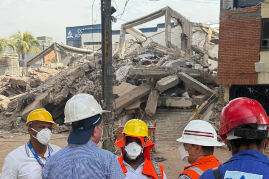 El edificio Vanessa, ubicado en la carrera 44 con calle 9A, es una de las estructuras que colapsó durante el terremoto.