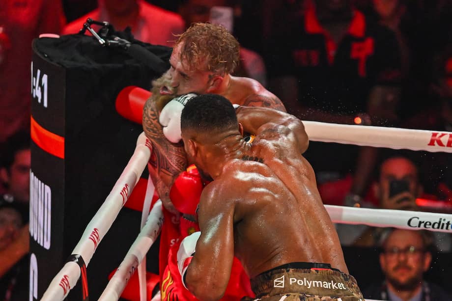 Anthony Joshua, en su pelea con Jake Paul.