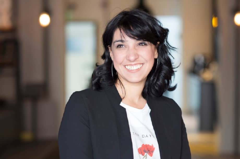 La comunicadora argentina Gabriela Olivan asegura que, con casi el 100 % de la humanidad en cuarentena, la palabra era más importante que nunca. / Archivo particular