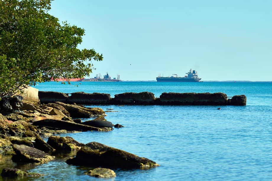 Foto de referencia. Un barco de combustibles en la bahía de Matanzas en La Habana (Cuba).