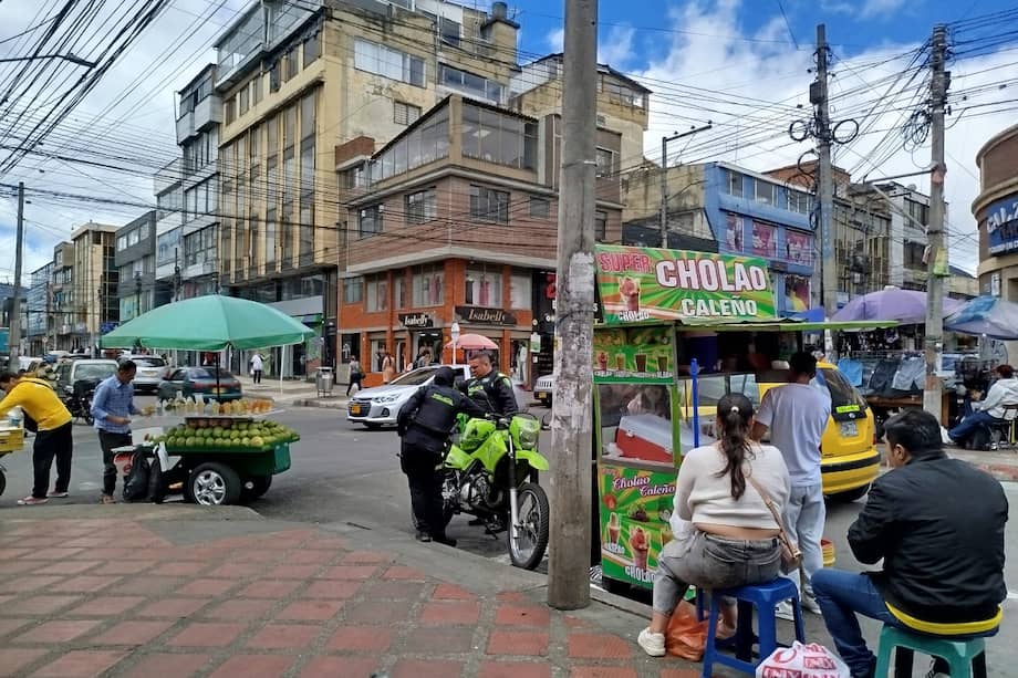 Operativos en zona comercial de El Restrepo.