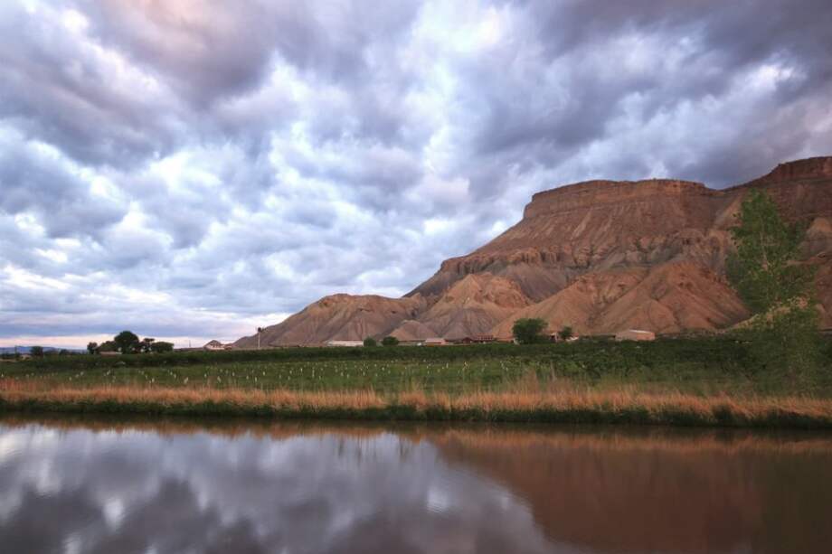 Las montañas de Palisade, en Colorado, les permiten a los turistas hacer actividades como senderismo y ciclismo. /iStock