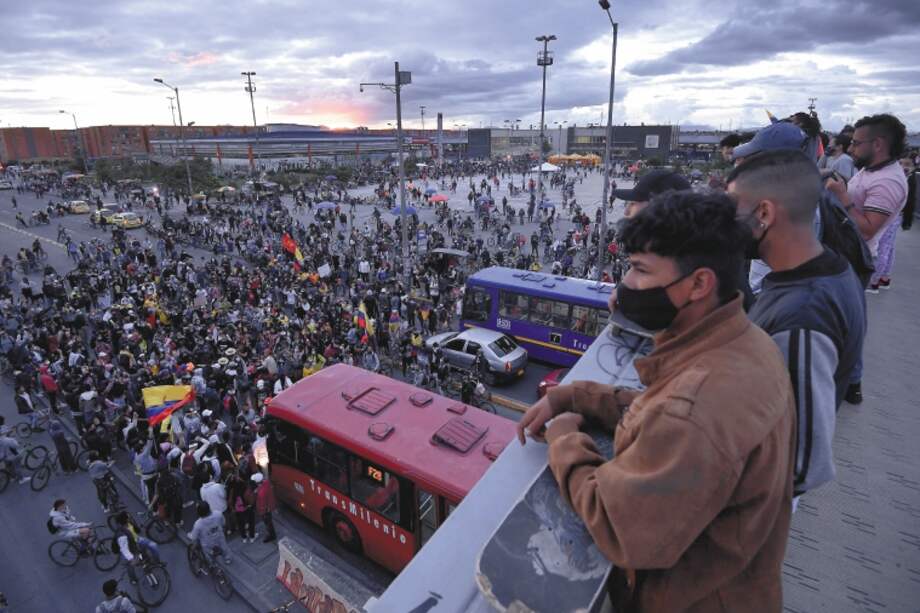 La Secretaría de Movilidad realiza seguimientos a estos plantones, manifestaciones y bloqueos.