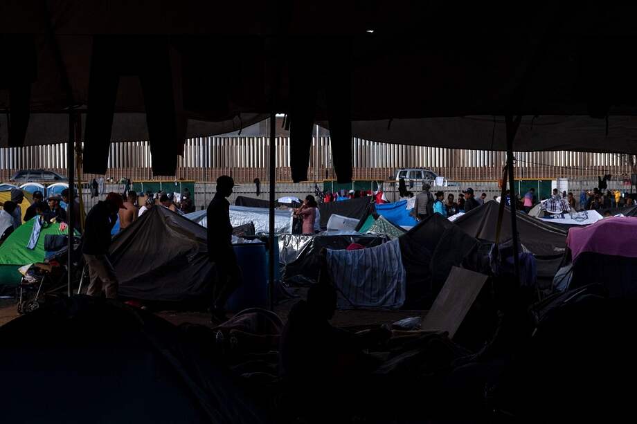 Campamento de migrantes centroamericanos en la ciudad de Tijuana, México. / AFP
