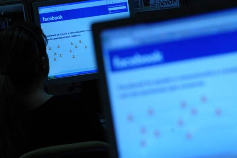 Facebook incorpora tienda iTunes de Apple a su servicio de regalos