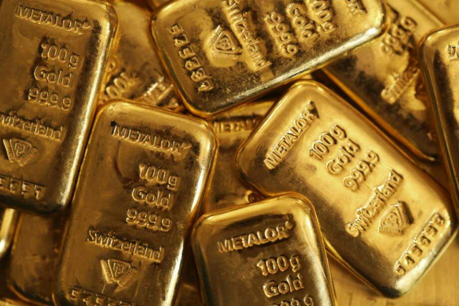 El oro al contado estaba a US$1.271,15 el miércoles luego de subir a un máximo de 15 meses de US$1.303,82 el 2 de mayo. / Bloomberg News