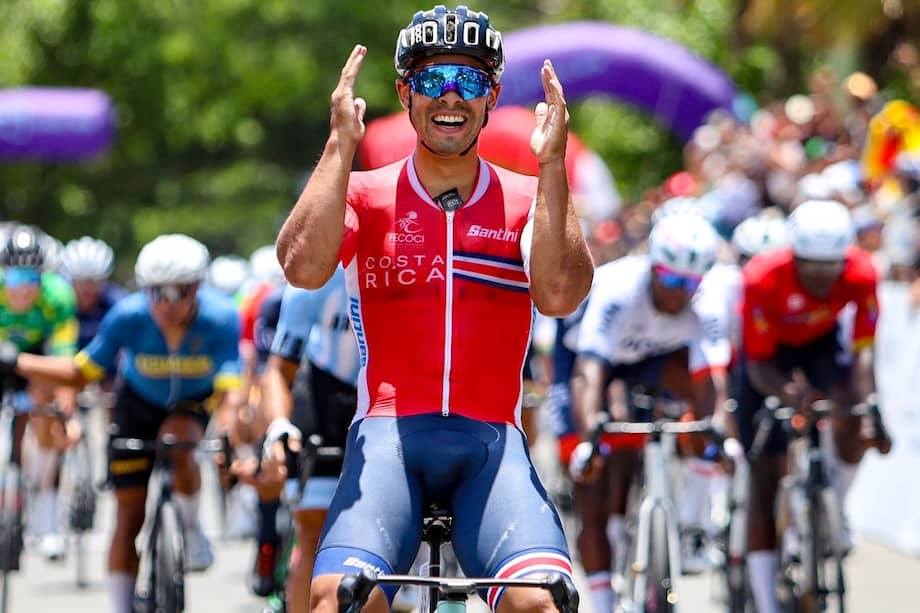 Jason Huertas de Costa Rica es el nuevo campeón panamericano de ruta élite.