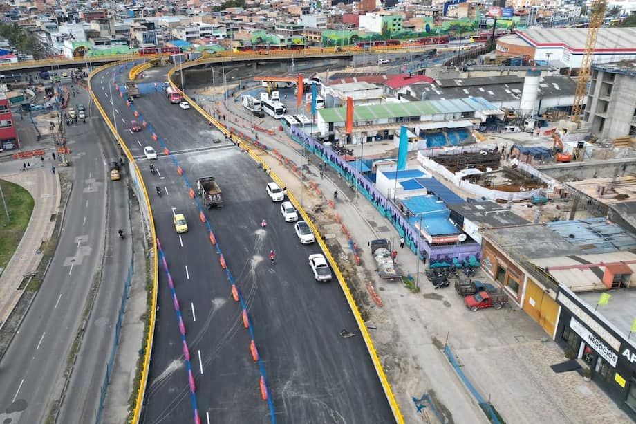 La apertura parcial del puente de Venecia estrena nuevos recorridos mientras la obra entra en su recta final.