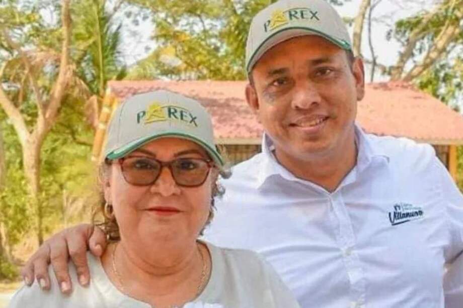 En la noche del 11 de junio, hombres armados irrumpieron en la finca de Hilda Aurora Pachón, madre del alcalde de Villanueva, Casanare, y se la llevaron a la fuerza en un vehículo.