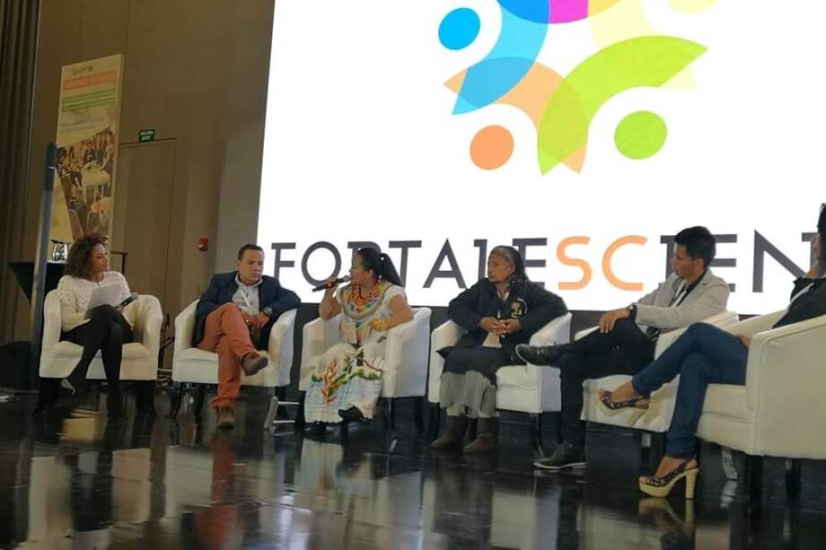 Líderes y emprendedores en el evento de cierre de FortaleSCiendo. / Cortesía