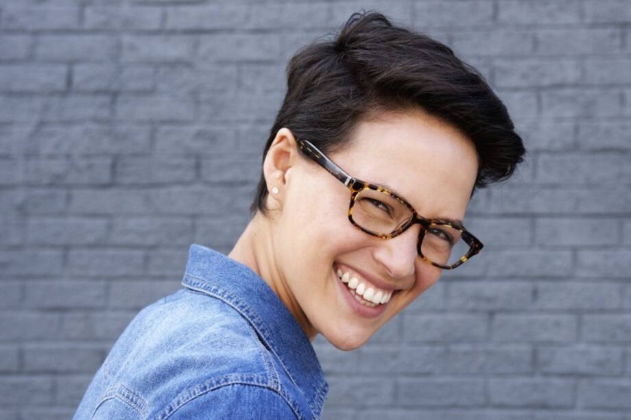 Cinco consejos para elegir la montura perfecta por Kika Rocha