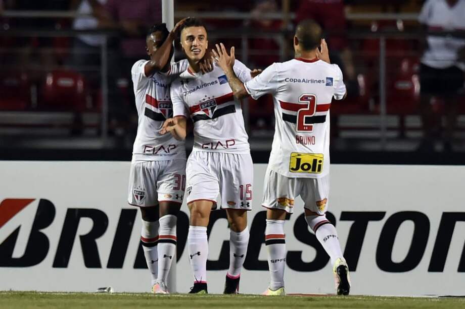 Sao Paulo llega a 5 puntos, los mismos que el River Plate argentino y a dos del boliviano The Strongest. / AFP
