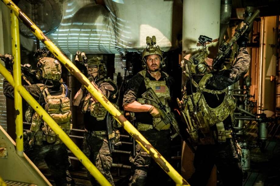 Imagen de la serie "Seal Team".