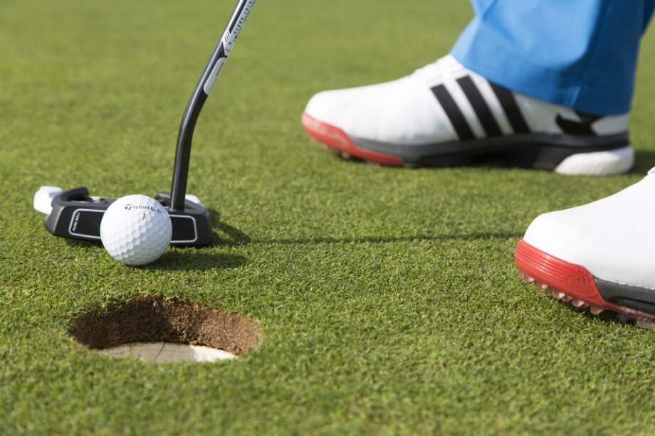 El golf sigue estando fuera del alcance de la mayoría de los cubanos. / Bloomberg News