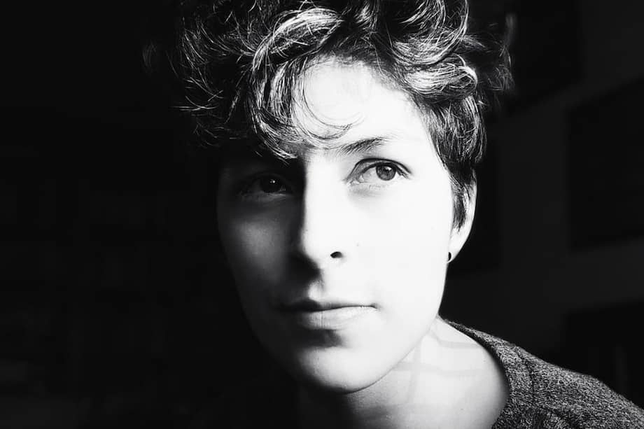 La Orquesta estará dirigida en esta ocasión por la Maestra María Camila Barbosa, quien actualmente se desempeña como la Directora de la Orquesta Filarmónica Prejuvenil Bogotá – Cundinamarca, agrupación que hace parte del Proyecto Educativo.