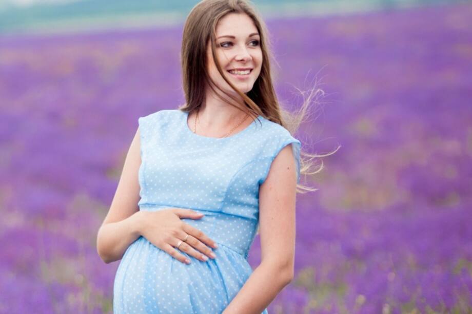 ¿El embarazo hace que los senos se oscurezcan?