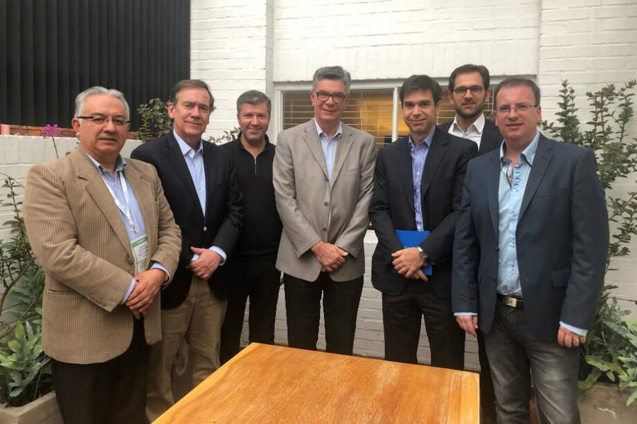 Francisco Rocha, Jaime Díaz, Marcelo Rech, Daniel Dessein, Rodrigo Bonilla y Andrés D’Alessandro. / Cortesía