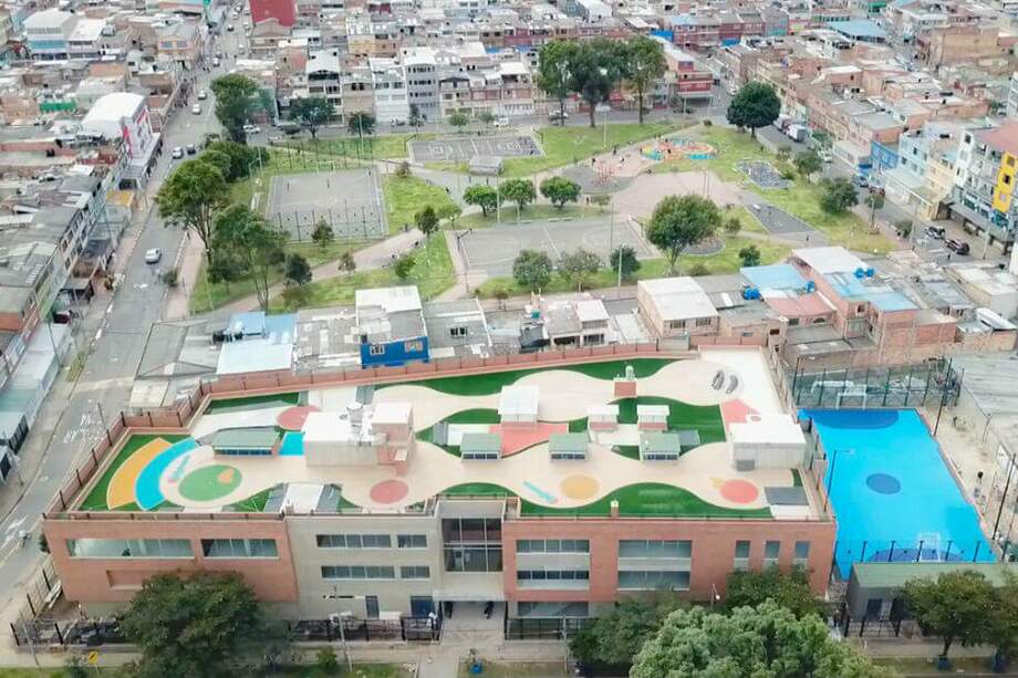 La meta de la Alcaldía es que antes de diciembre se haya intervenido el 60 % de la infraestructura educativa pública de la ciudad. / Secretaría de Educación