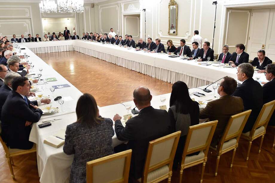 En la Casa de Nariño, el presidente Duque explicó a dirigentes gremiales, analistas y académicos los beneficios de la ley de financiamiento. / Efraín Herrera - Presidencia