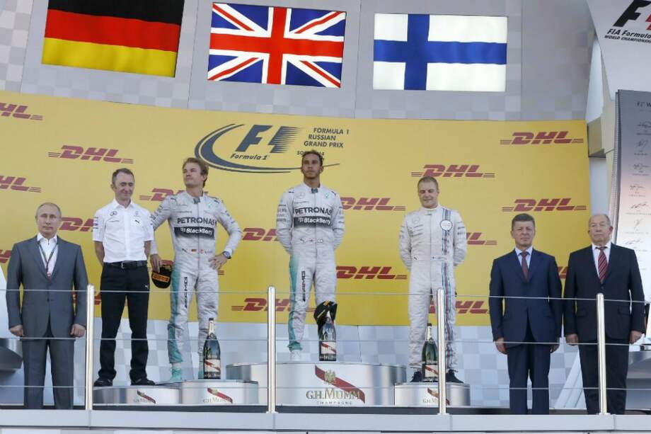 Hamilton más líder al ganar el primer Gran Premio ruso