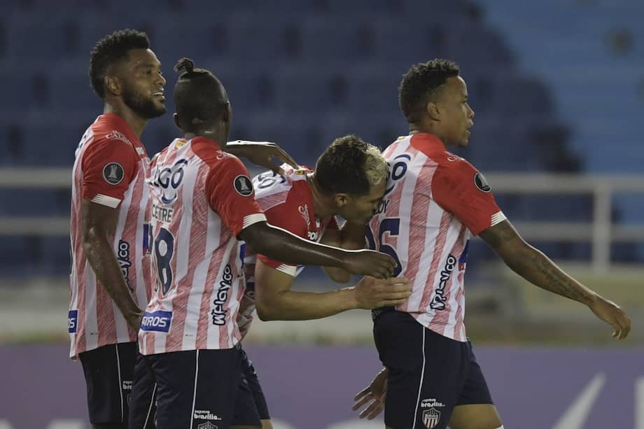 Miguel Ángel Borja, Teófilo Gutiérrez y John Pajoy anotaron los goles en la victoria del Júnior.
