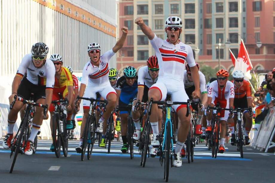Kristoffer Halvorsen ganó la prueba de ruta sub-23 en el Mundial de Ciclismo. Foto: AFP