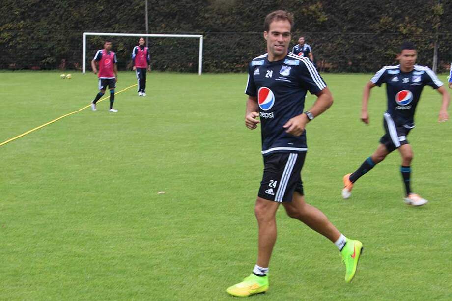 Federico Insúa, ayer en el entrenamiento de Millonarios. / Prensa Millonarios