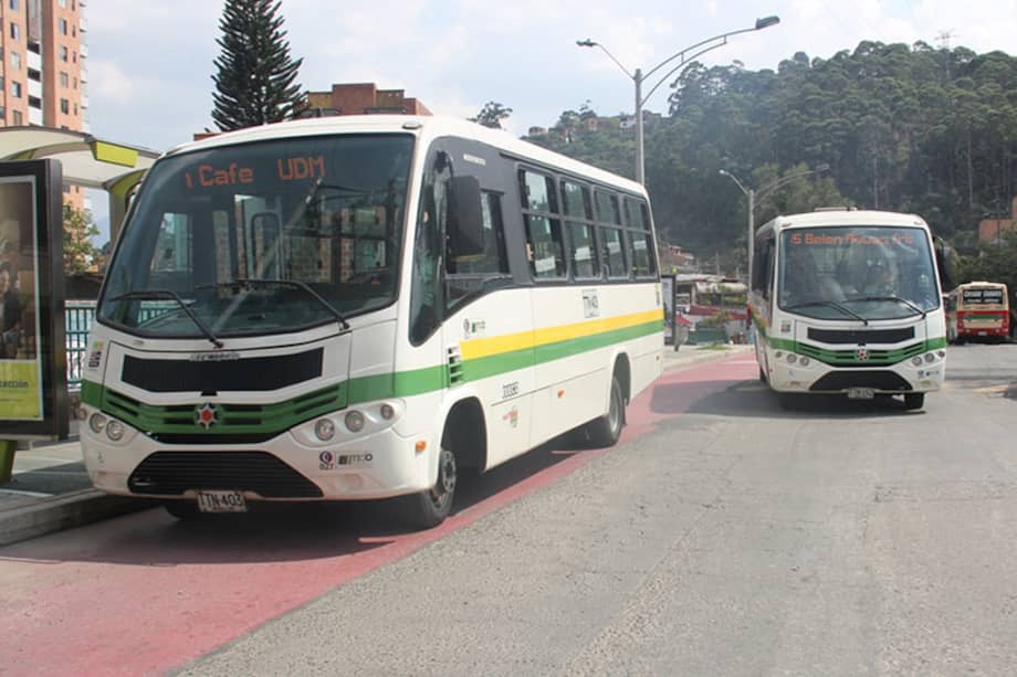 Imagen de referencia. El ajuste aplica a servicios de transporte público del Valle de Aburrá, que moviliza cada día a usuarios entre Medellín y los municipios del Área Metropolitana.