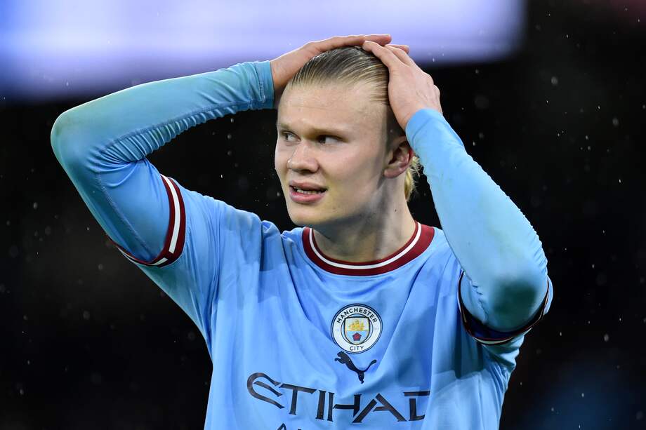 Erling Haaland durante el partido de Manchester City este sábado.