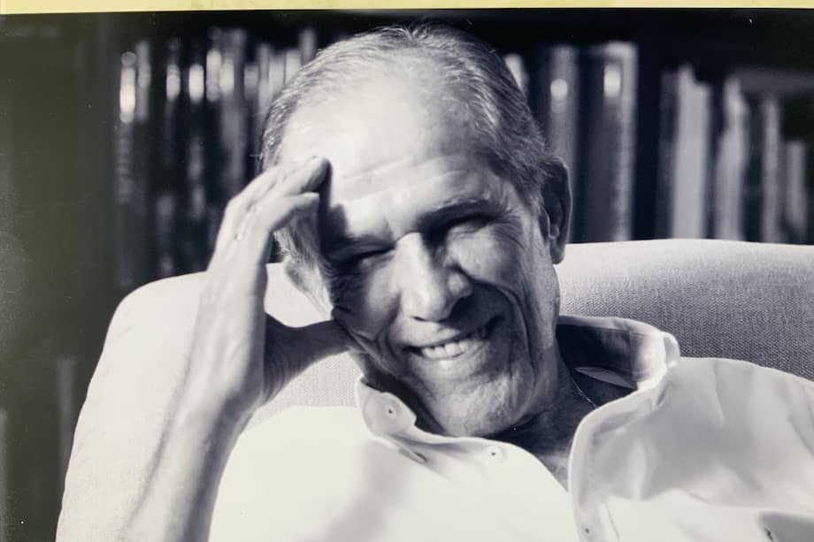 Hacer parte de la vida pública de Bucaramanga le generó a Alberto Montoya Puyana un reto grande, pues no tenía vinculación política activa de ninguna clase, tan solo era liberal porque lo aprendió de su papá y compartió sus ideales.