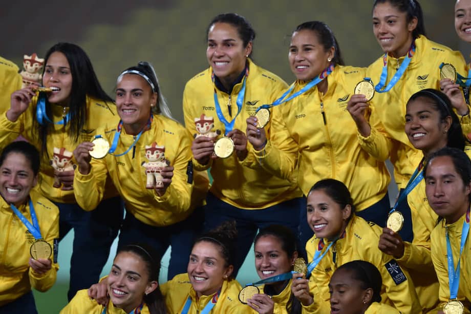 Selección colombiana femenina, campeona del fútbol en los Juegos Panamericanos de Lima 2019. / AFP