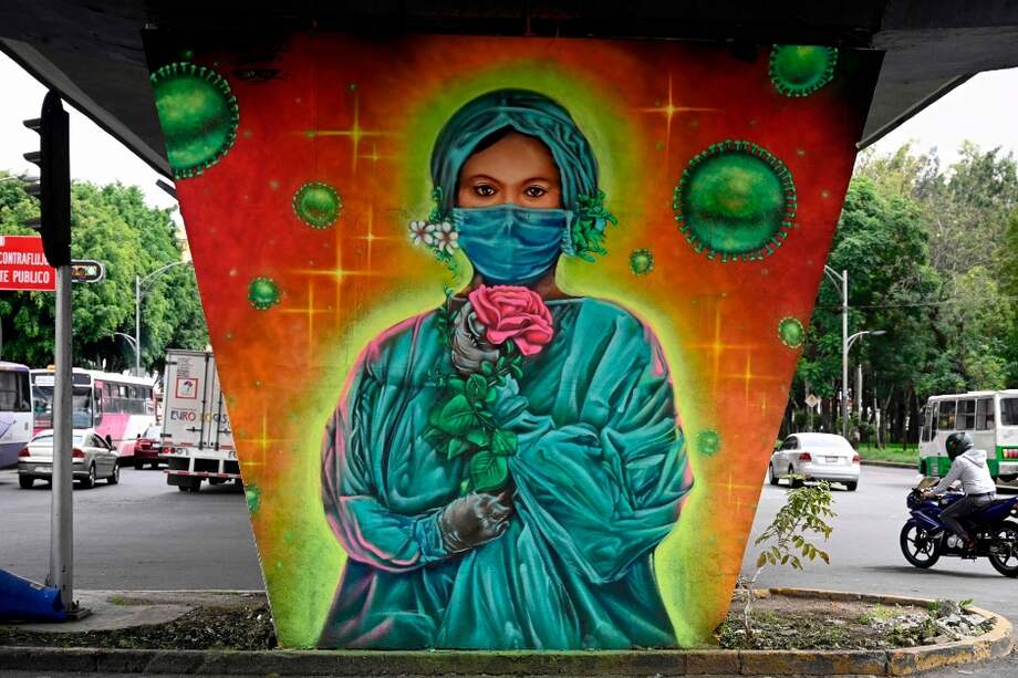 El coronavirus cambió muchas cosas: entre otras el derecho a despedirse de quienes tienen el virus. Buenos Aires sacó una ley.