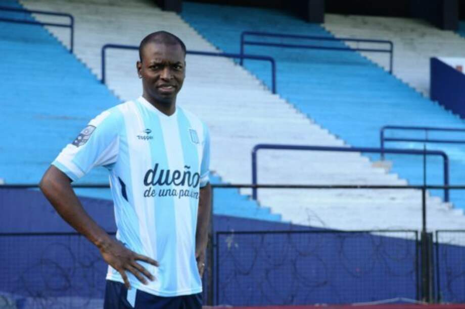 Wason Rentería se rompió los ligamentos de la rodilla izquierda