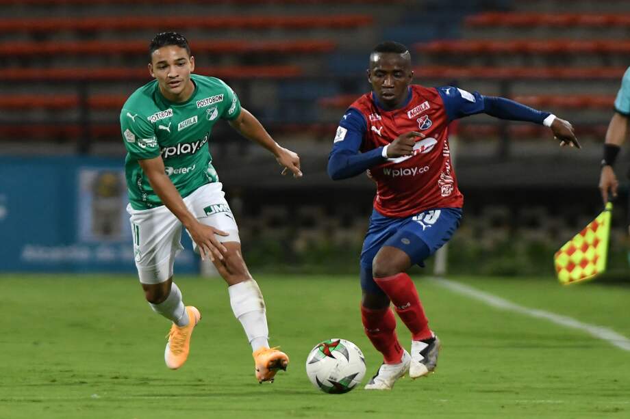 Por torneos cortos, Medellín y Cali se han enfrentado en 56 oportunidades. El poderoso ganó 25, perdió 18 y empató 13.