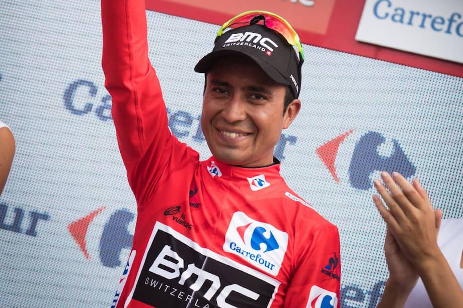 El ciclista colombiano Darwin Atapuma, líder de la Vuelta a España. / AFP