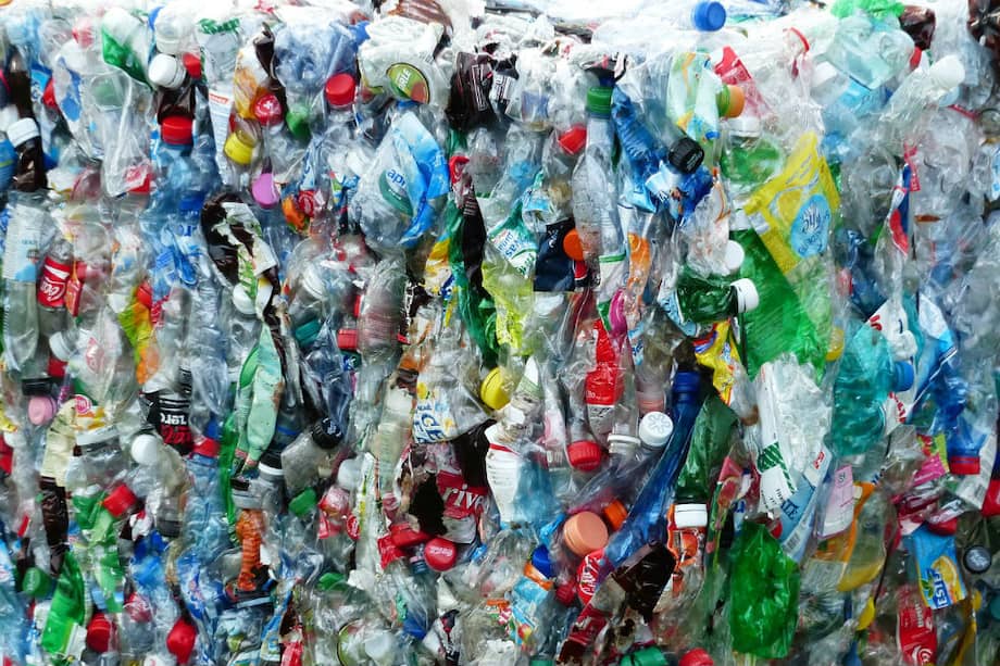 Un total de 1.8 billones de piezas de plástico que pesan 80.000 toneladas métricas se encuentran actualmente a flote en un área conocida como el Gran Parche de Basura del Pacífico. / Pixabay