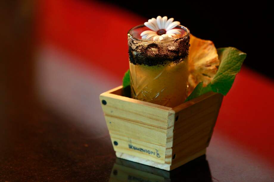 Fotografía de una bebida durante la quinta edición del Tequila Mixology Contest.