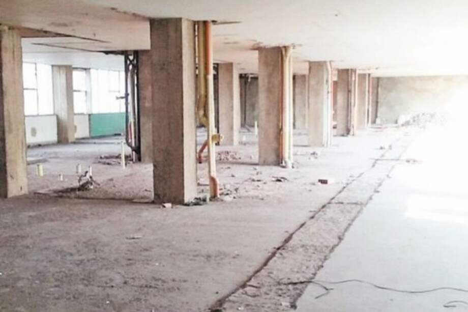 Arriba, una foto que compartió Gustavo Petro en redes sobre adecuaciones en el San Juan. / Cortesía