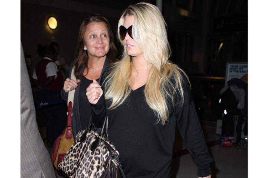 Jessica Simpson confirma su embarazo