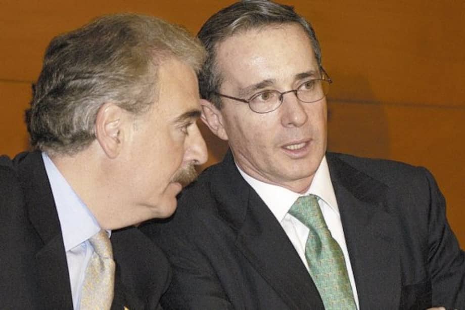 Alianza de Pastrana y Uribe quiere atacar proceso de paz: Partido Liberal