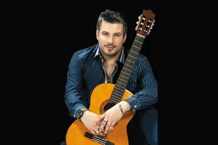 Miguel José García Orellana, conocido artísticamente como Miguel Garo.