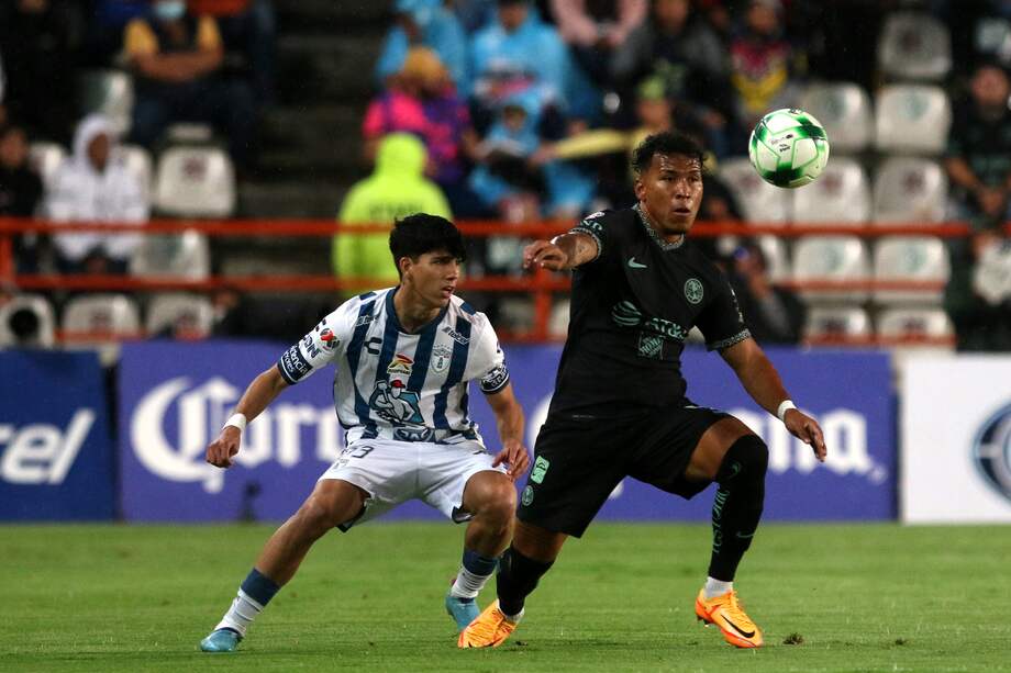 Roger Martínez de América de México, uno de los colombianos que juegan en la liga mexicana // EFE/ David Martinez Pelcastre