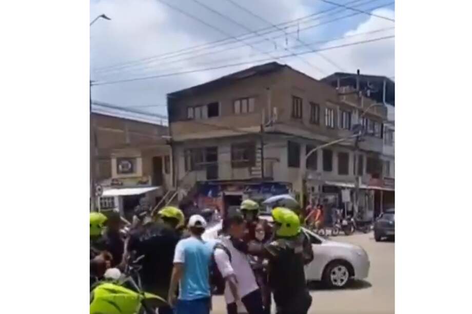 El enfrentamiento se presentó en un sector al oriente de Cali en la tarde del pasado lunes.