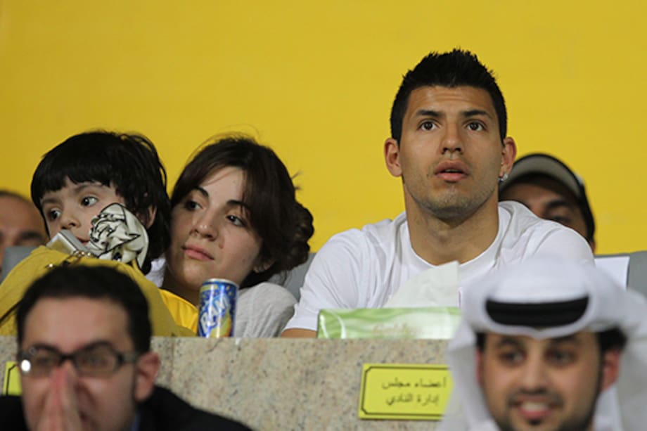 Maradona y el Kun Agüero, pelea de familia fuera de las canchas