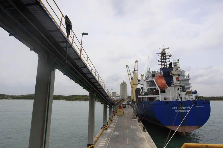 El puerto cuenta con un área de operaciones concesionadas de 231.000 metros cuadrados y una zona de uso público de 53.000 metros cuadrados. / Cortesía